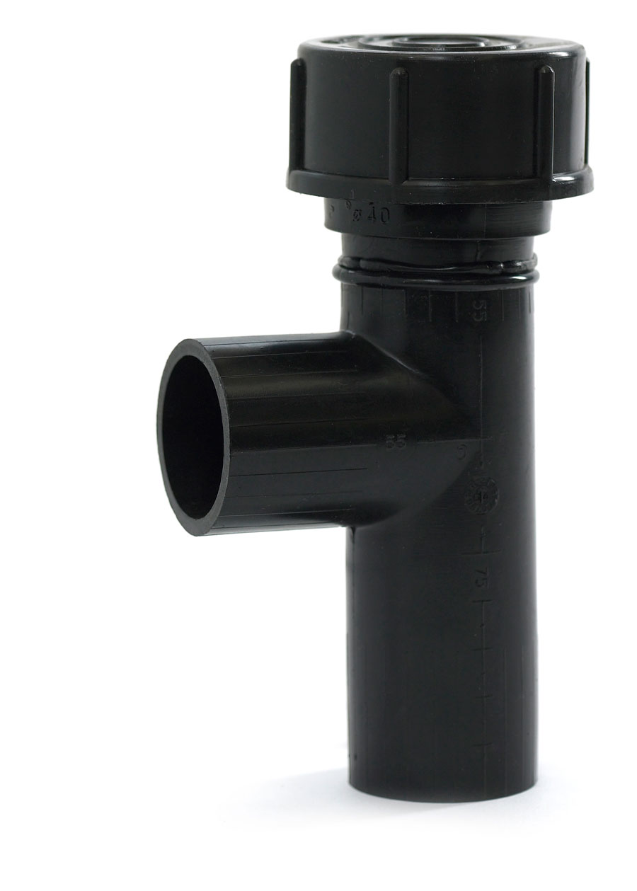 BLEED VALVE